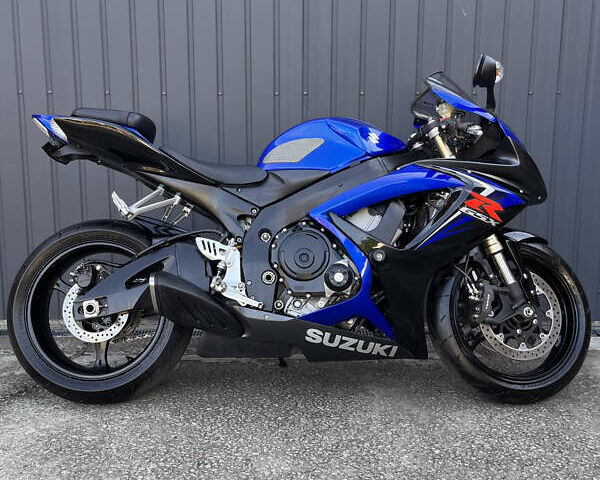 Синій Сузукі GSX-R 600, об'ємом двигуна 0.6 л та пробігом 29 тис. км за 9200 $, фото 1 на Automoto.ua