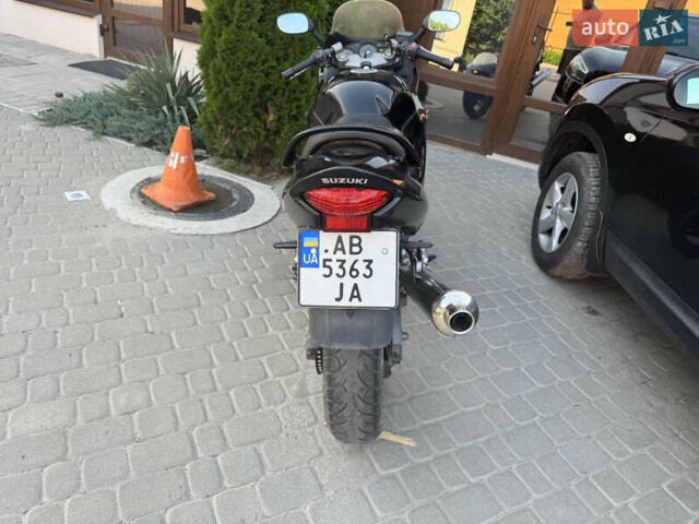 Чорний Сузукі GSX-R 750, об'ємом двигуна 0.75 л та пробігом 41 тис. км за 3200 $, фото 1 на Automoto.ua
