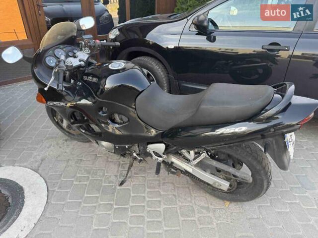 Чорний Сузукі GSX-R 750, об'ємом двигуна 0.75 л та пробігом 41 тис. км за 3200 $, фото 8 на Automoto.ua