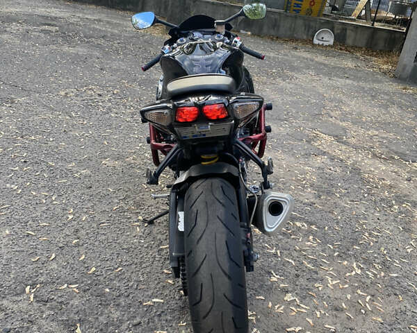 Черный Сузуки GSX-R 750, объемом двигателя 0.75 л и пробегом 38 тыс. км за 7450 $, фото 3 на Automoto.ua