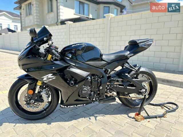 Черный Сузуки GSX-R 750, объемом двигателя 0 л и пробегом 2 тыс. км за 13800 $, фото 8 на Automoto.ua