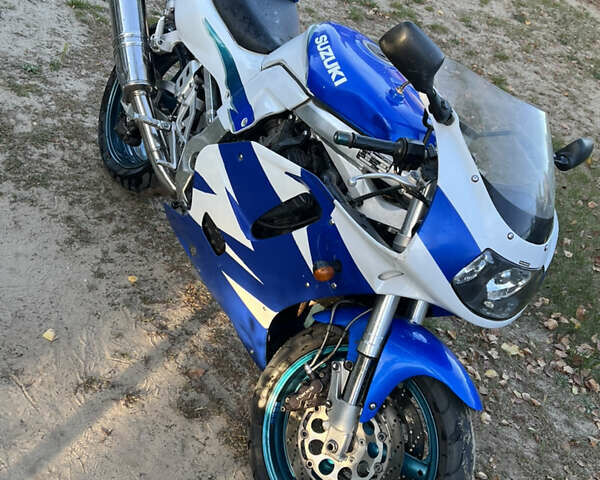 Сузуки GSX-R 750, объемом двигателя 0 л и пробегом 53 тыс. км за 2000 $, фото 3 на Automoto.ua