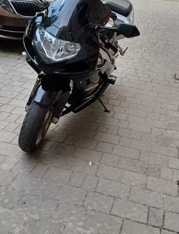 Сузуки GSX-R 750, объемом двигателя 0.75 л и пробегом 67 тыс. км за 4200 $, фото 6 на Automoto.ua