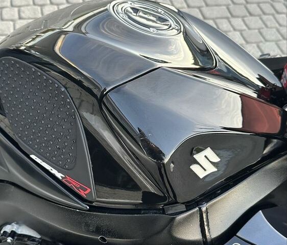 Сузукі GSX-R 750, об'ємом двигуна 0.75 л та пробігом 0 тис. км за 6900 $, фото 6 на Automoto.ua
