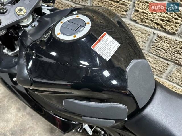 Сузуки GSX-R 750, объемом двигателя 0 л и пробегом 42 тыс. км за 7300 $, фото 5 на Automoto.ua