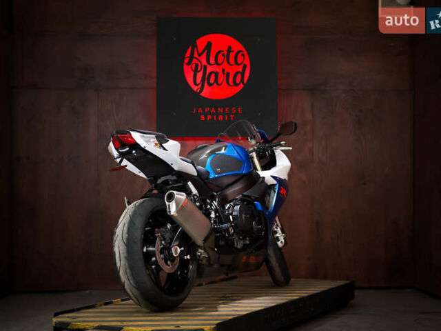 Сузуки GSX-R 750, объемом двигателя 0.75 л и пробегом 14 тыс. км за 11000 $, фото 5 на Automoto.ua