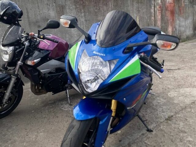 Сузуки GSX-R 750, объемом двигателя 75 л и пробегом 0 тыс. км за 10500 $, фото 7 на Automoto.ua