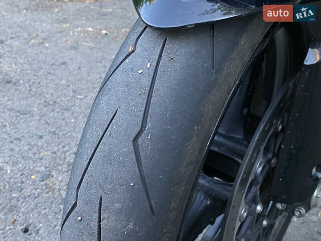 Сузуки GSX-R 750, объемом двигателя 0 л и пробегом 22 тыс. км за 12300 $, фото 24 на Automoto.ua