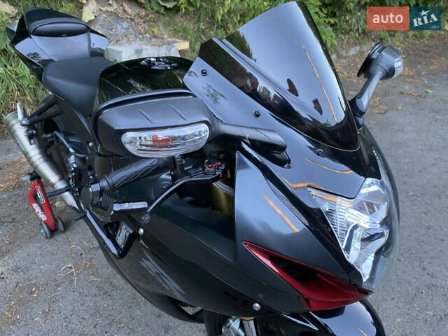 Сузуки GSX-R 750, объемом двигателя 0 л и пробегом 22 тыс. км за 12300 $, фото 22 на Automoto.ua