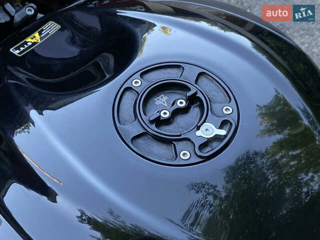 Сузуки GSX-R 750, объемом двигателя 0 л и пробегом 22 тыс. км за 12300 $, фото 15 на Automoto.ua