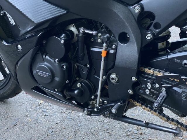 Сузуки GSX-R 750, объемом двигателя 0.75 л и пробегом 0 тыс. км за 11900 $, фото 7 на Automoto.ua
