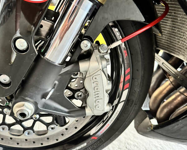 Сузуки GSX-R 750, объемом двигателя 0 л и пробегом 3 тыс. км за 10200 $, фото 3 на Automoto.ua