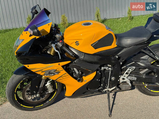 Жовтий Сузукі GSX-R 750, об'ємом двигуна 0.75 л та пробігом 21 тис. км за 9000 $, фото 4 на Automoto.ua