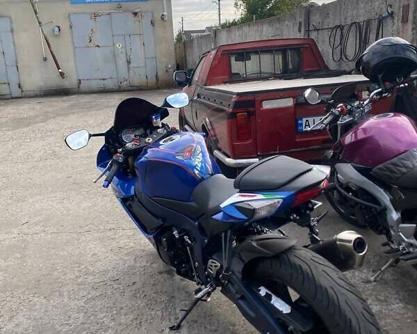 Синий Сузуки GSX-R 750, объемом двигателя 0 л и пробегом 36 тыс. км за 10500 $, фото 10 на Automoto.ua