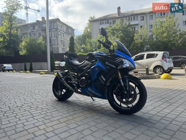 Черный Сузуки GSX-S 1000, объемом двигателя 1 л и пробегом 33 тыс. км за 11000 $, фото 12 на Automoto.ua