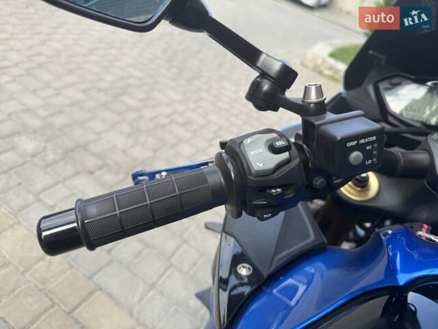 Черный Сузуки GSX-S 1000, объемом двигателя 1 л и пробегом 33 тыс. км за 11000 $, фото 9 на Automoto.ua