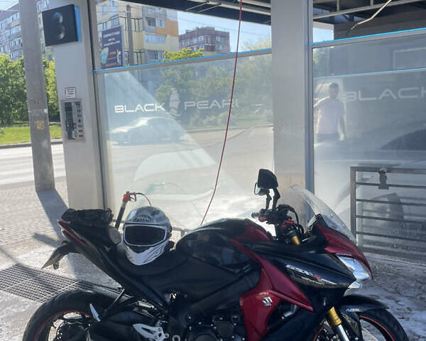 Черный Сузуки GSX-S 1000, объемом двигателя 1 л и пробегом 28 тыс. км за 10600 $, фото 6 на Automoto.ua