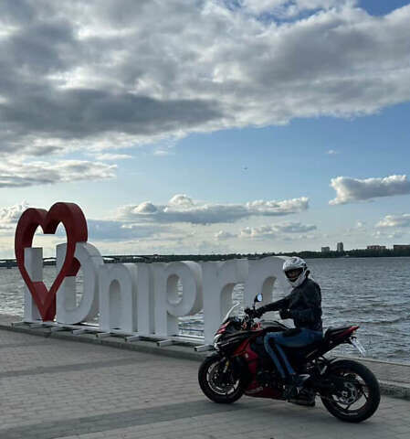 Черный Сузуки GSX-S 1000, объемом двигателя 1 л и пробегом 28 тыс. км за 10600 $, фото 1 на Automoto.ua