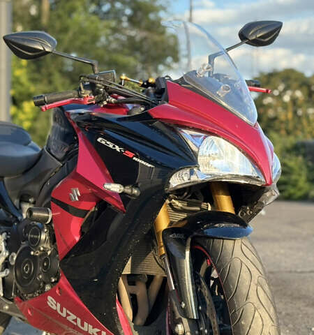 Черный Сузуки GSX-S 1000, объемом двигателя 1 л и пробегом 28 тыс. км за 10199 $, фото 26 на Automoto.ua