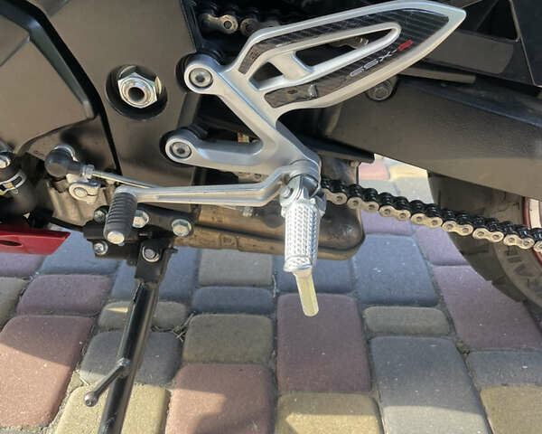 Червоний Сузукі GSX-S 1000, об'ємом двигуна 1 л та пробігом 14 тис. км за 10800 $, фото 15 на Automoto.ua