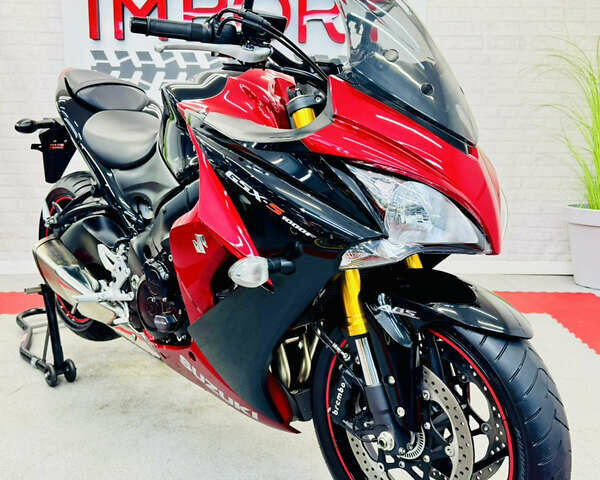Красный Сузуки GSX-S 1000, объемом двигателя 1 л и пробегом 21 тыс. км за 9300 $, фото 31 на Automoto.ua