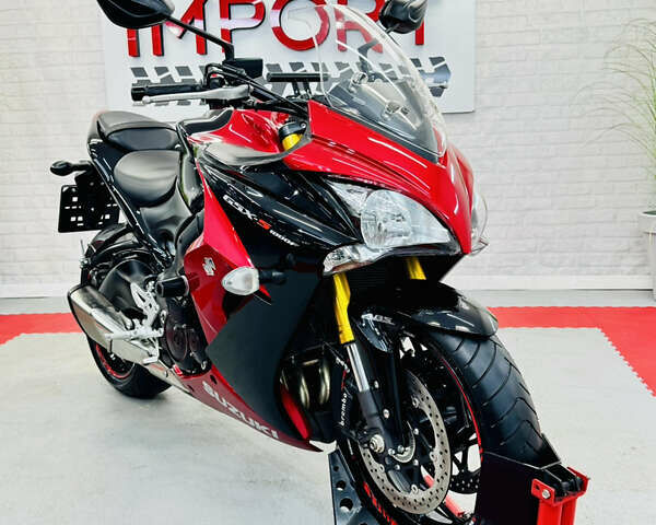Красный Сузуки GSX-S 1000, объемом двигателя 1 л и пробегом 25 тыс. км за 9200 $, фото 28 на Automoto.ua