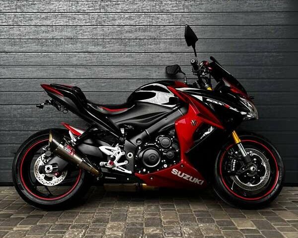 Красный Сузуки GSX-S 1000, объемом двигателя 1 л и пробегом 23 тыс. км за 9300 $, фото 1 на Automoto.ua