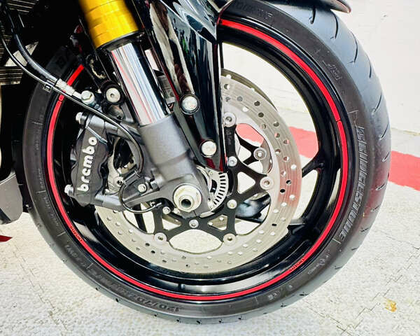 Красный Сузуки GSX-S 1000, объемом двигателя 1 л и пробегом 21 тыс. км за 9300 $, фото 15 на Automoto.ua