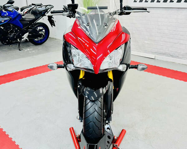 Красный Сузуки GSX-S 1000, объемом двигателя 1 л и пробегом 25 тыс. км за 9200 $, фото 4 на Automoto.ua