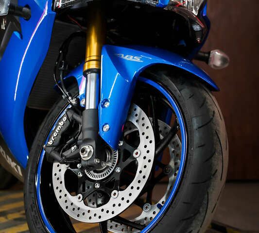 Сузуки GSX-S 1000, объемом двигателя 1 л и пробегом 10 тыс. км за 11500 $, фото 14 на Automoto.ua