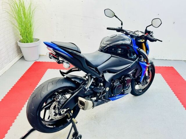 Сузуки GSX-S 1000, объемом двигателя 1 л и пробегом 0 тыс. км за 9800 $, фото 19 на Automoto.ua