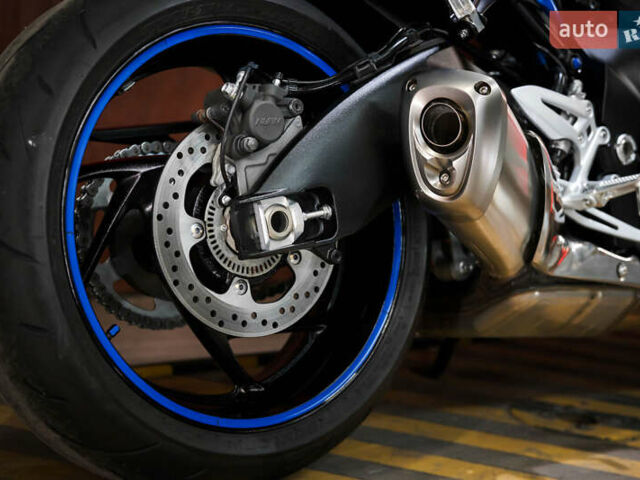 Сузуки GSX-S 1000, объемом двигателя 1 л и пробегом 10 тыс. км за 11500 $, фото 13 на Automoto.ua