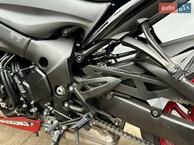 Сузуки GSX-S 1000, объемом двигателя 1 л и пробегом 5 тыс. км за 10100 $, фото 13 на Automoto.ua