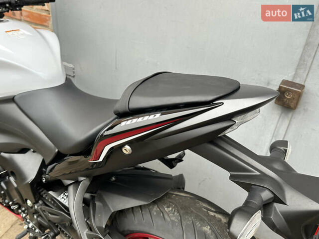 Сузуки GSX-S 1000, объемом двигателя 1 л и пробегом 5 тыс. км за 10100 $, фото 14 на Automoto.ua