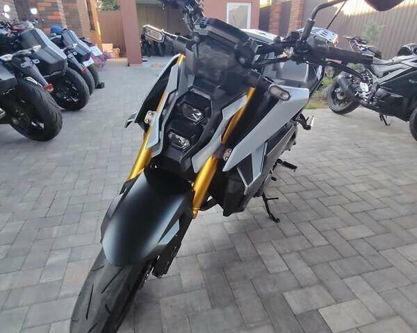 Сузуки GSX-S 1000, объемом двигателя 1 л и пробегом 10 тыс. км за 12700 $, фото 1 на Automoto.ua