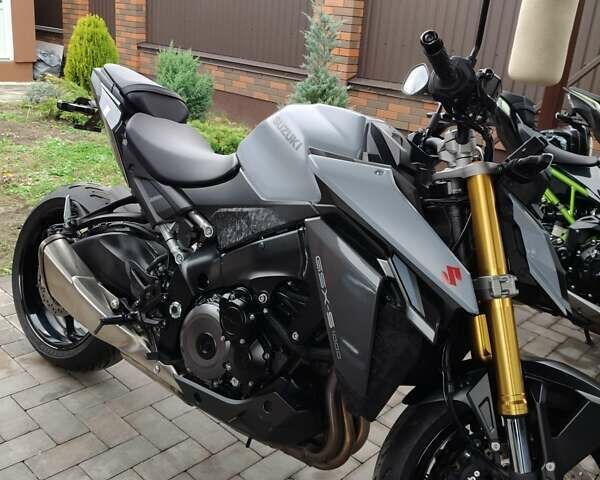 Сузуки GSX-S 1000, объемом двигателя 1 л и пробегом 14 тыс. км за 12300 $, фото 2 на Automoto.ua