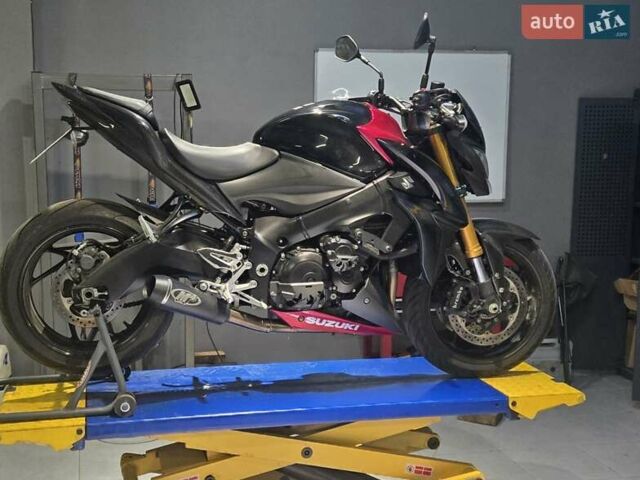 Сузуки GSX-S 1000, объемом двигателя 1 л и пробегом 14 тыс. км за 10003 $, фото 2 на Automoto.ua