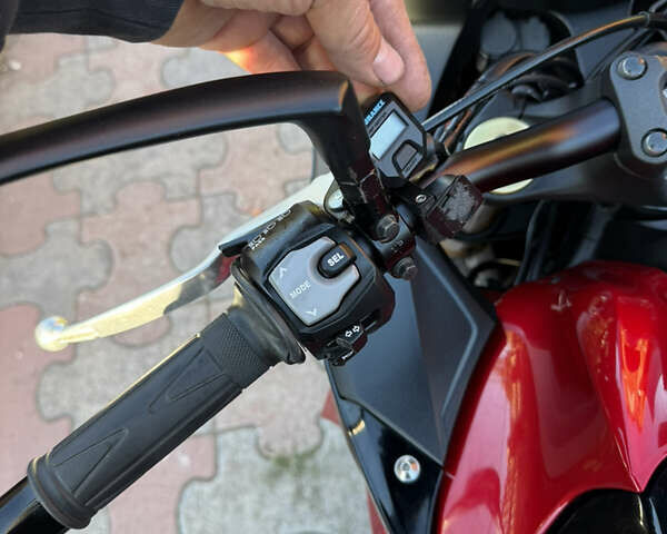 Сузуки GSX-S 1000, объемом двигателя 1 л и пробегом 25 тыс. км за 8900 $, фото 12 на Automoto.ua