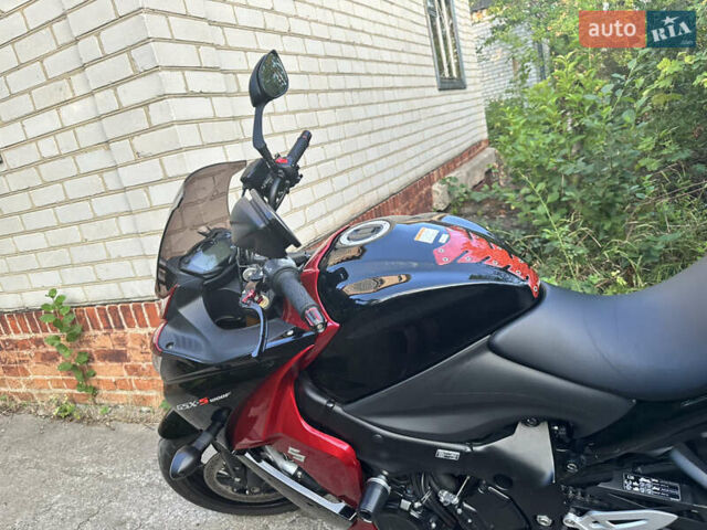 Сузуки GSX-S 1000, объемом двигателя 1 л и пробегом 9 тыс. км за 10500 $, фото 1 на Automoto.ua