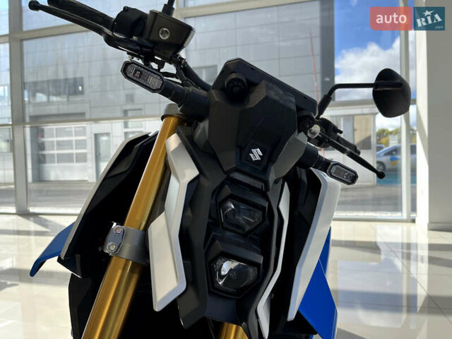 Серый Сузуки GSX-S 1000, объемом двигателя 1 л и пробегом 1 тыс. км за 649900 $, фото 7 на Automoto.ua