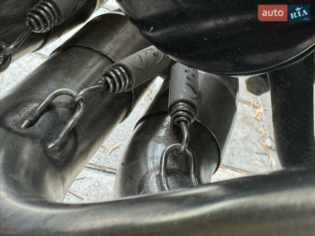 Синий Сузуки GSX-S 1000, объемом двигателя 1 л и пробегом 14 тыс. км за 9500 $, фото 12 на Automoto.ua