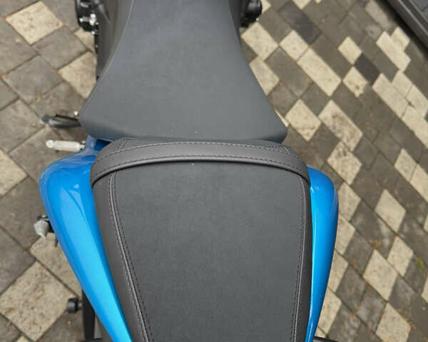 Синий Сузуки GSX-S 1000, объемом двигателя 1 л и пробегом 14 тыс. км за 9500 $, фото 10 на Automoto.ua