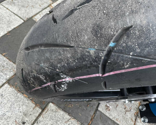 Синий Сузуки GSX-S 1000, объемом двигателя 1 л и пробегом 14 тыс. км за 9500 $, фото 19 на Automoto.ua