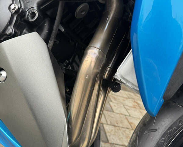 Синий Сузуки GSX-S 1000, объемом двигателя 1 л и пробегом 14 тыс. км за 9500 $, фото 11 на Automoto.ua