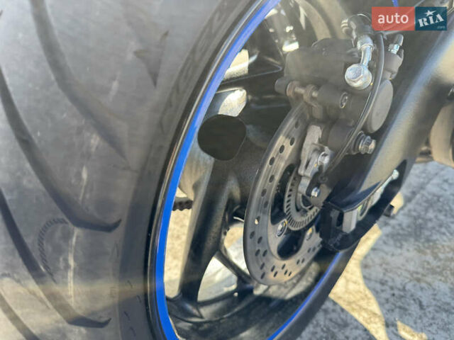 Синій Сузукі GSX-S 1000, об'ємом двигуна 1 л та пробігом 18 тис. км за 9400 $, фото 13 на Automoto.ua