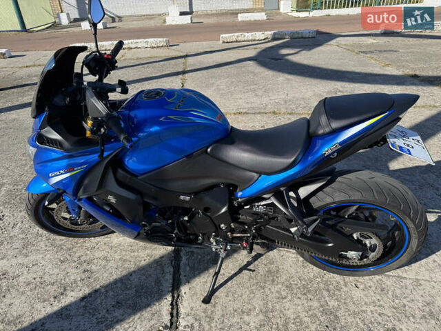 Синій Сузукі GSX-S 1000, об'ємом двигуна 1 л та пробігом 18 тис. км за 9400 $, фото 3 на Automoto.ua