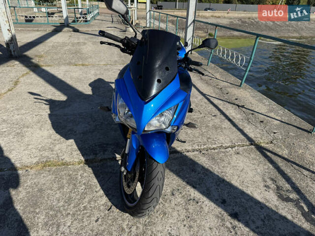 Синій Сузукі GSX-S 1000, об'ємом двигуна 1 л та пробігом 18 тис. км за 9400 $, фото 4 на Automoto.ua