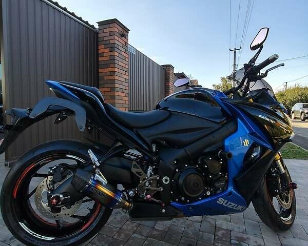 Синий Сузуки GSX-S 1000, объемом двигателя 1 л и пробегом 7 тыс. км за 10700 $, фото 6 на Automoto.ua