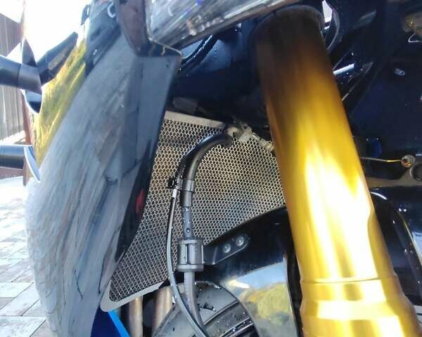 Синий Сузуки GSX-S 1000, объемом двигателя 1 л и пробегом 7 тыс. км за 10700 $, фото 2 на Automoto.ua