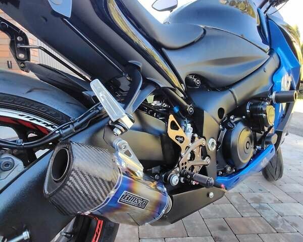 Синий Сузуки GSX-S 1000, объемом двигателя 1 л и пробегом 7 тыс. км за 10700 $, фото 3 на Automoto.ua